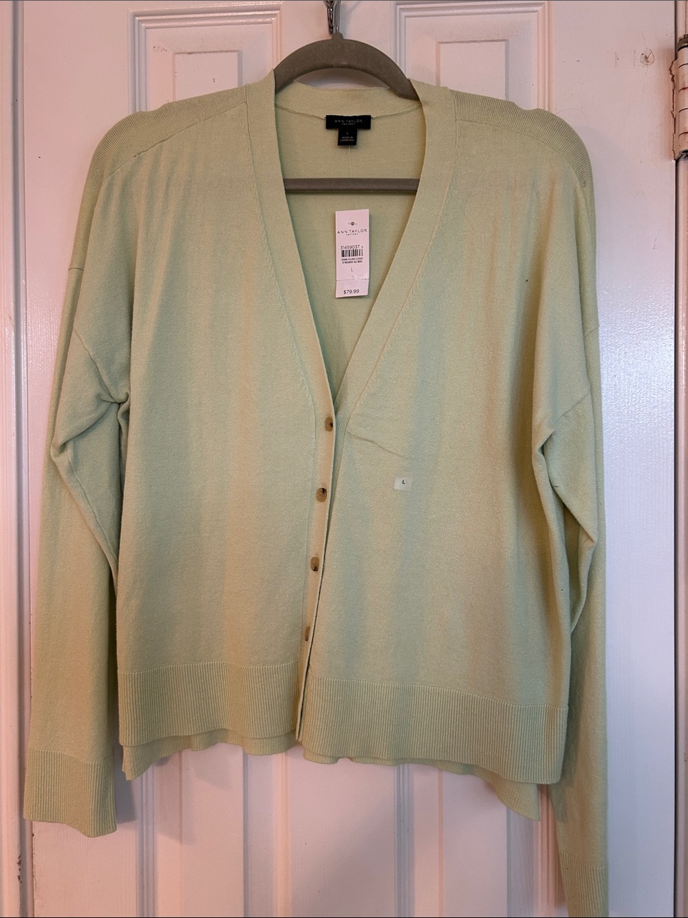 Ann Taylor Light Mint V‑Neck Button Cardigan